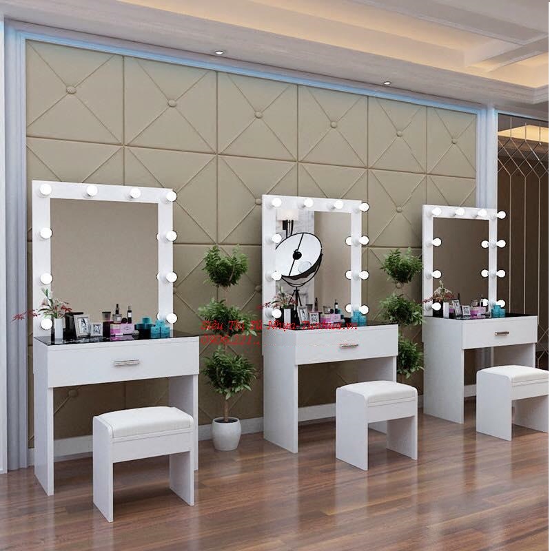 Bàn trang điểm TD04